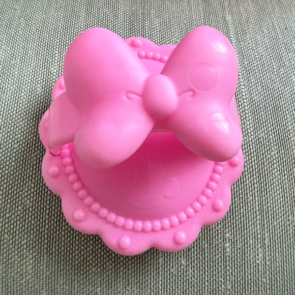 Disney Minnie's Happy Helpers Pet Carrier with Puppy & accessories Set Pink - Picture 8 of 13